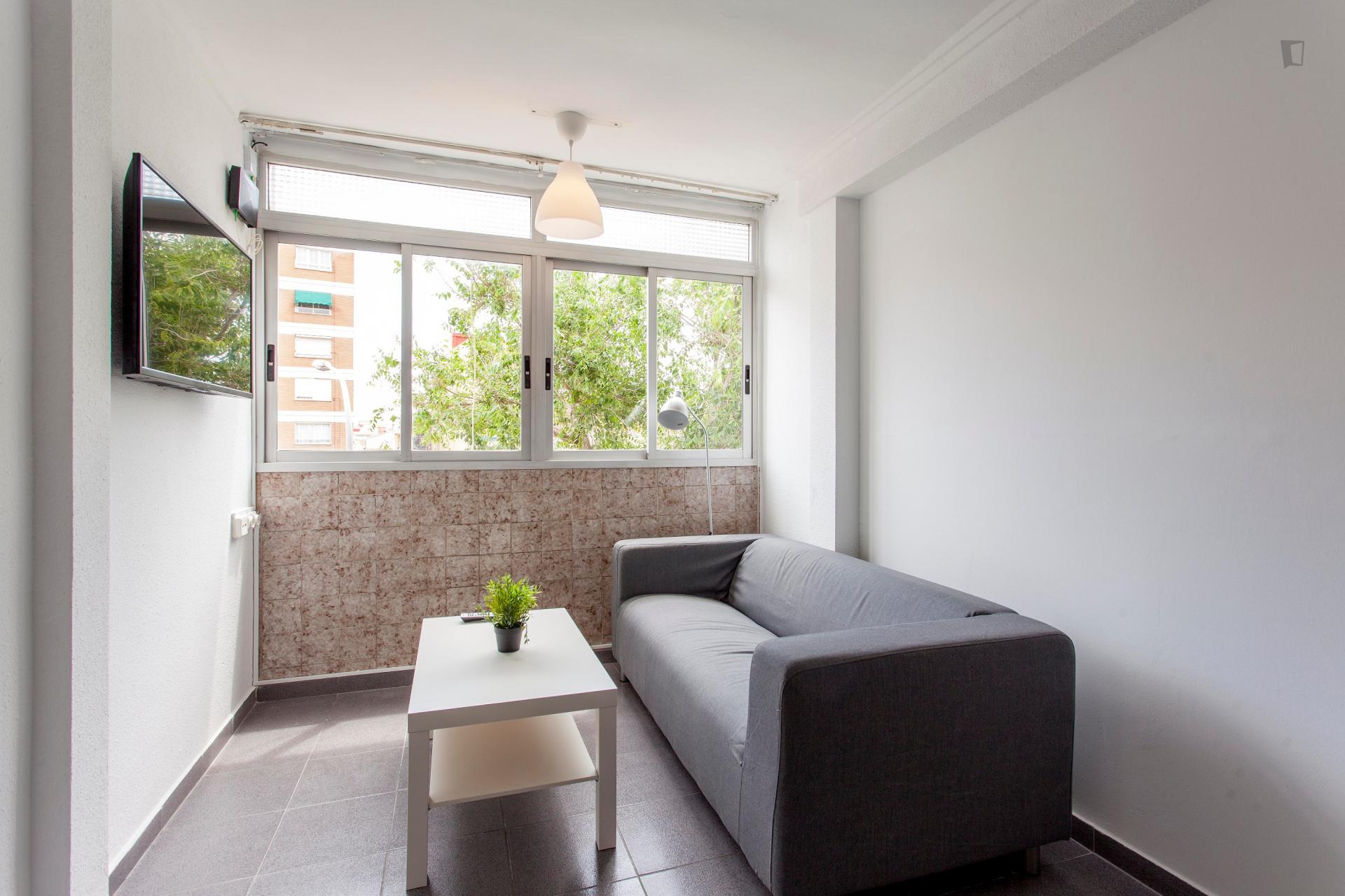 Charming double bedroom close to Facultat d'Economia (UV)