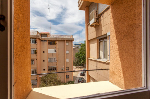 Charming double bedroom close to Facultat d'Economia (UV)  - Gallery -  3