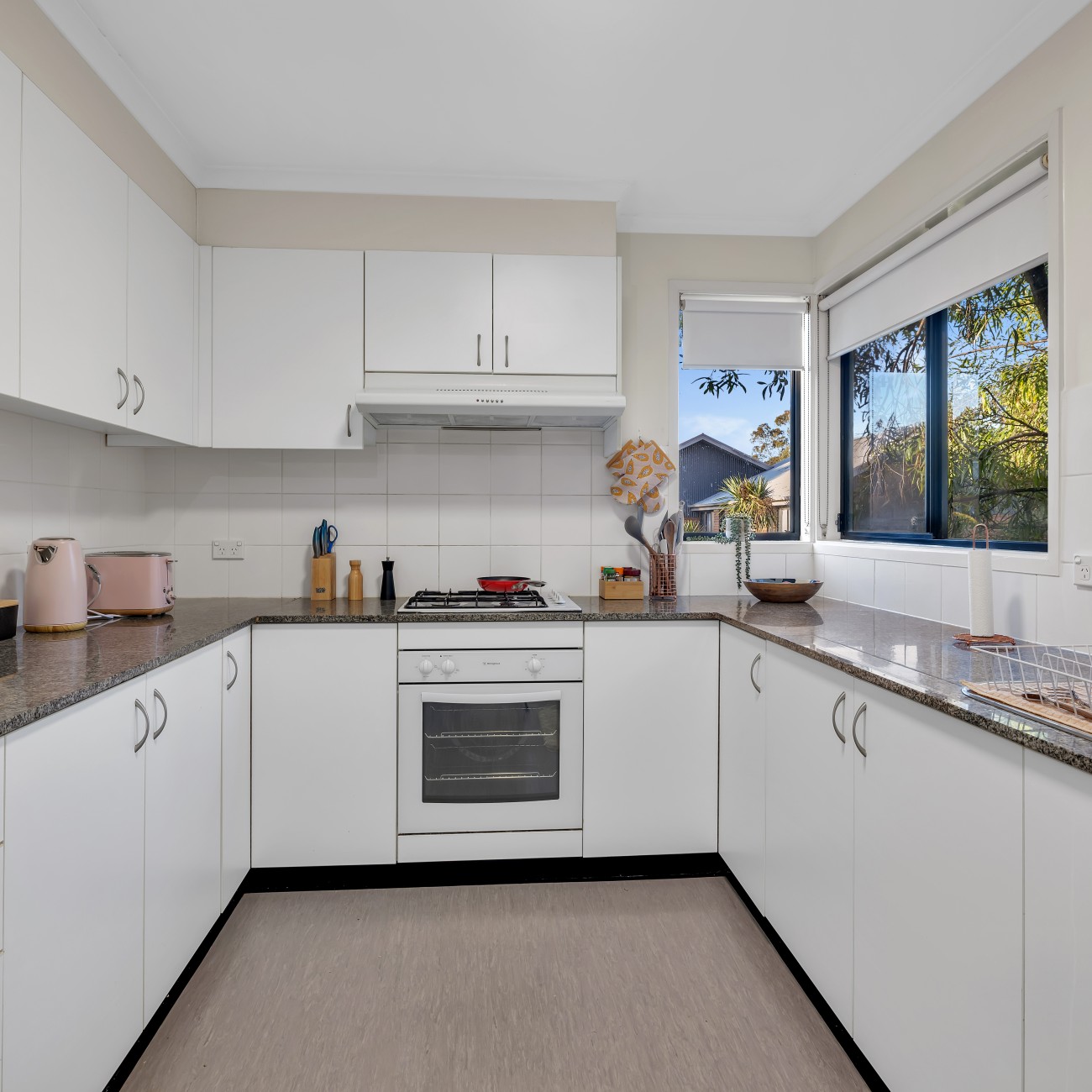 1 Bedroom Apartment West Double - 5