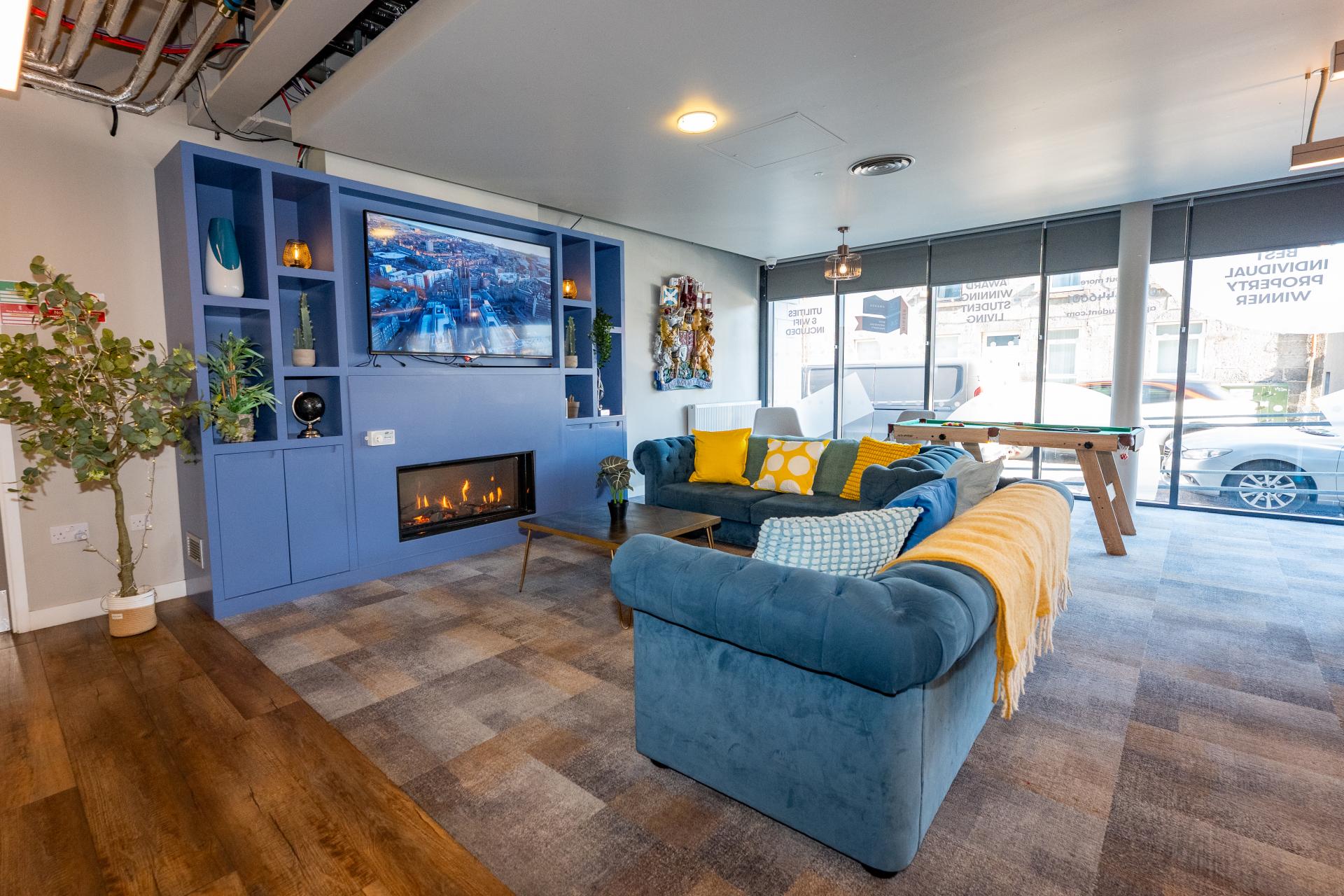  Platinum Plus Studio  -  The Combworks  - Gallery -  10