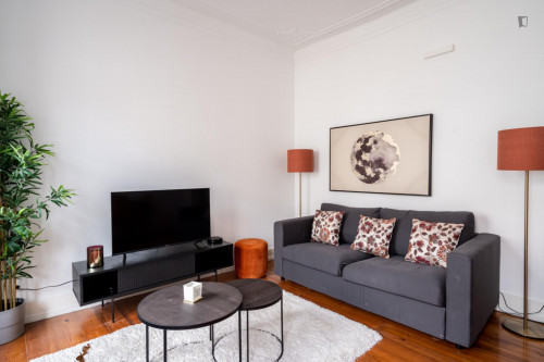 Tasteful 1-bedroom apartment in Campo de Ourique - Gallery - 20