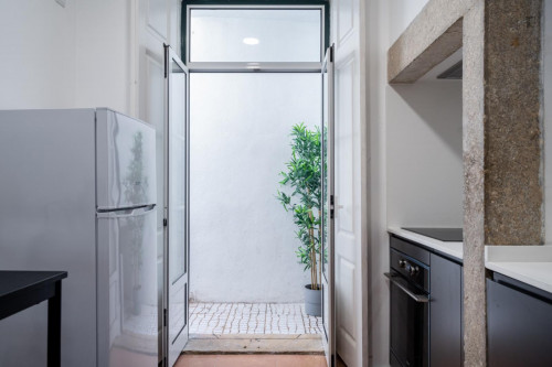 Tasteful 1-bedroom apartment in Campo de Ourique - Gallery - 10
