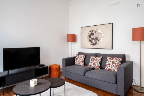 Tasteful 1-bedroom apartment in Campo de Ourique - Gallery - 19