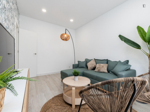 Charismatic 3-bedroom flat near the Faro train station - Gallery - 16