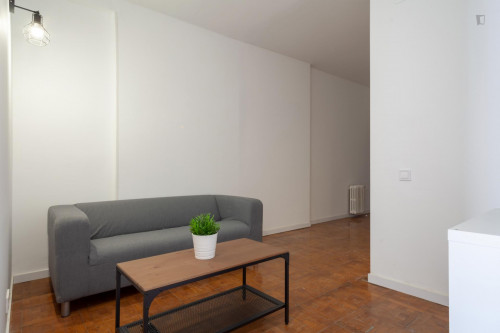 Well-equipped double bedroom in Sant Gervasi - Gallery - 21