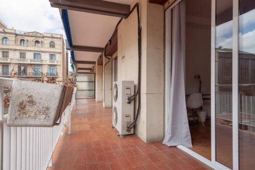 Well-equipped double bedroom in Sant Gervasi - Gallery - 8
