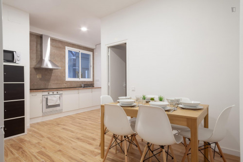 Well-equipped double bedroom in Sant Gervasi - Gallery - 19