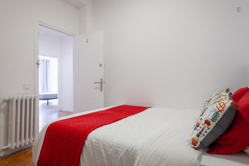 Well-equipped double bedroom in Sant Gervasi - Gallery - 22