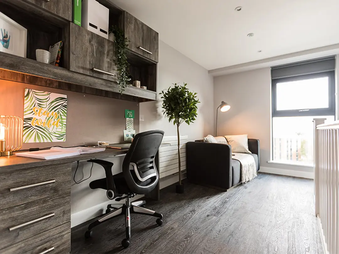  2 Bed Penthouse  -  Aparto Queens Court  - Gallery -  6
