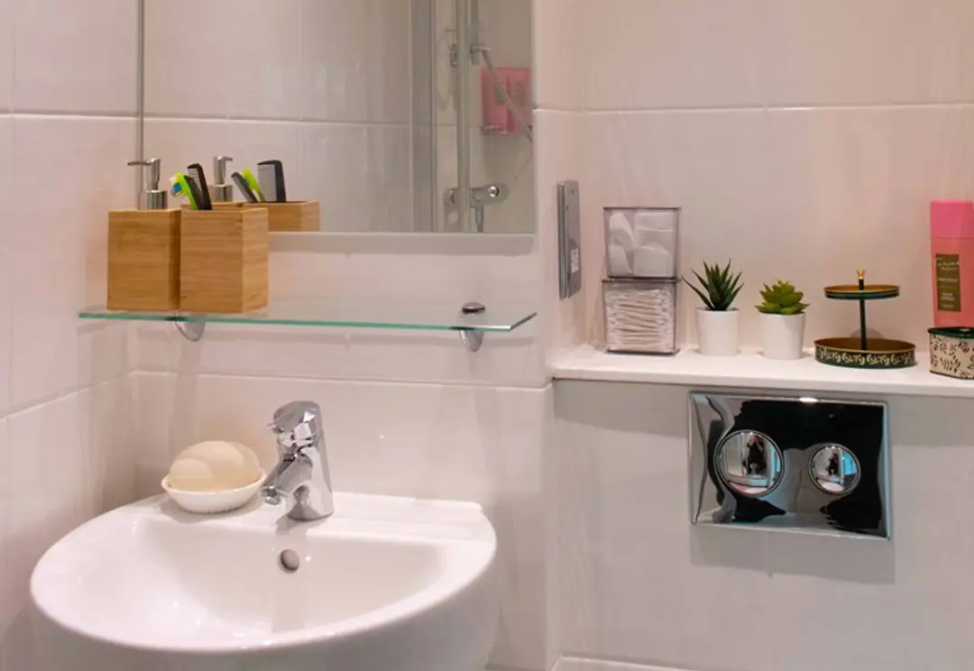  2 Bed Penthouse  -  Aparto Queens Court  - Gallery -  8