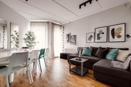 Cushy single bedroom in a residence, in Handen