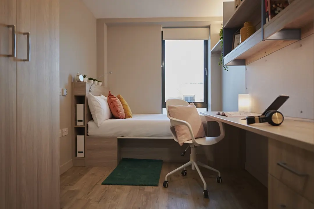 Classic En-Suite - 4
