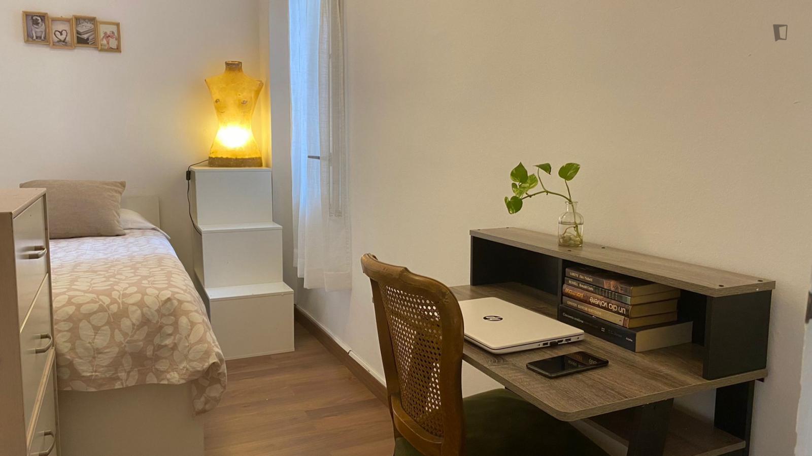 Single Nice Bedroom - Single nice bedroom - Gallery - 1