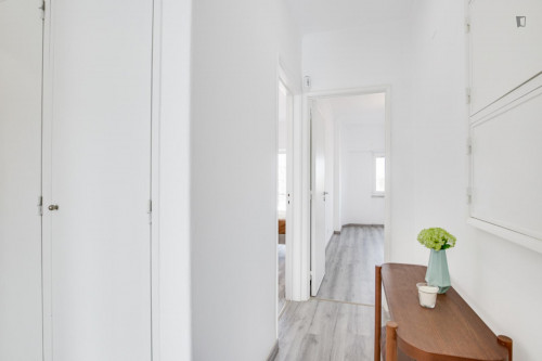 Fantastic 2-bedroom apartment in Sacavém - Gallery - 13