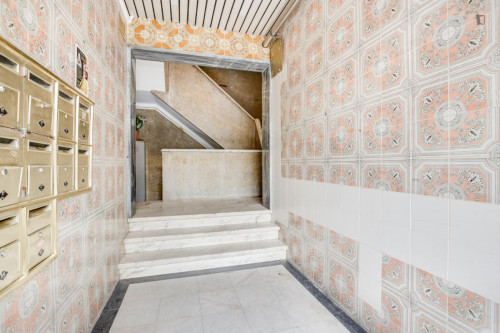 Fantastic 2-bedroom apartment in Sacavém - Gallery - 15