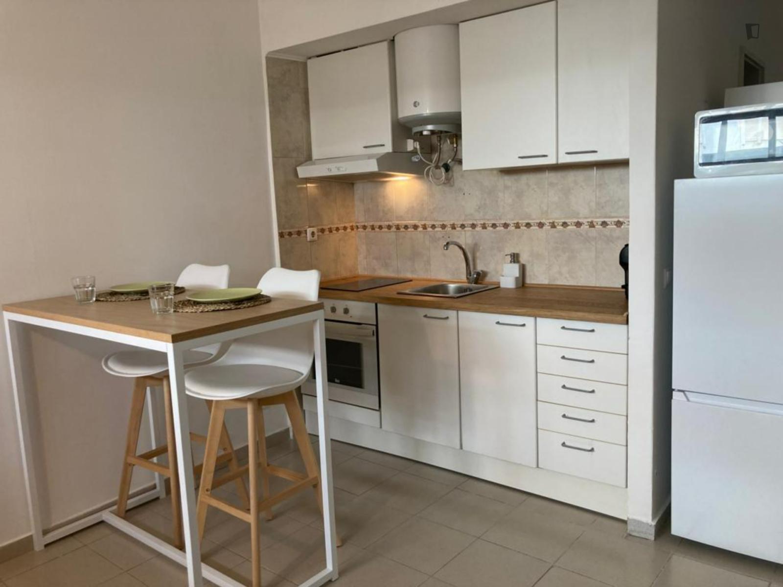 Cozy 1-Bedroom Flat In Oeiras, Steps From Beach Nova SBE - 1
