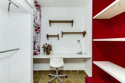 Snug single bedroom in a 5-bedroom house close to Universidad Europea de Madrid - Gallery - 18