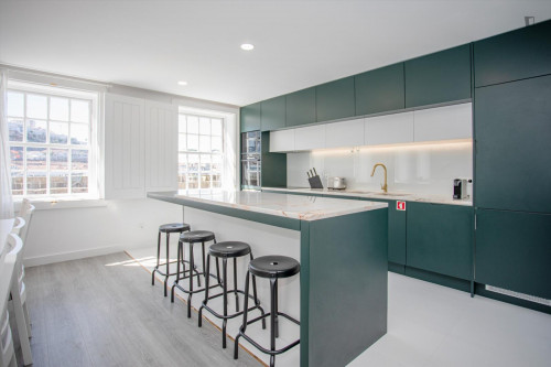 Charming 3-Bedroom apartment near Elevador da Ribeira - Gallery - 21