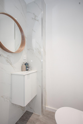 Charming 3-Bedroom apartment near Elevador da Ribeira - Gallery - 15