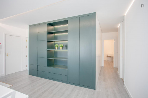 Charming 3-Bedroom apartment near Elevador da Ribeira