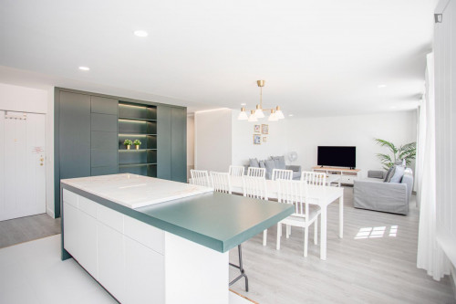 Charming 3-Bedroom apartment near Elevador da Ribeira - Gallery - 23