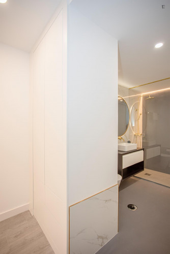 Charming 3-Bedroom apartment near Elevador da Ribeira - Gallery - 18