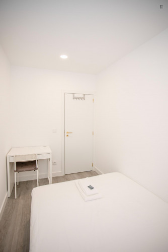 Charming 3-Bedroom apartment near Elevador da Ribeira  - Gallery -  5