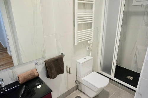 APARTAMENTO 2 HABITACIONES CERCA MONCLOA - Gallery - 9