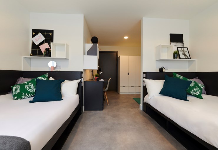  Twin Ensuite  -  Dorset Point  - Gallery -  1