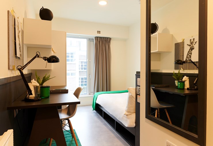 Silver Ensuite - Dorset Point - Gallery - 3