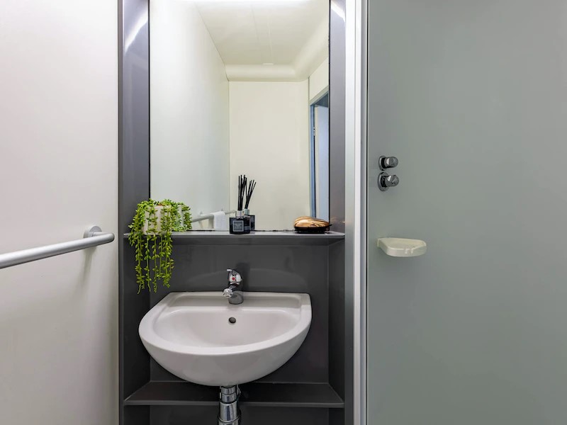  Premium En-Suite  -  Kendrick Hall  - Gallery -  21