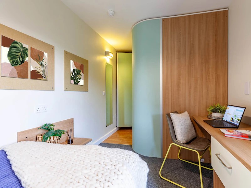  Premium Plus En-Suite  -  Kendrick Hall  - Gallery -  1