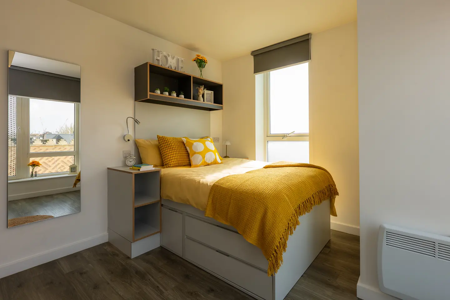 Gold Shared House  -  The Cam Foundry  - Gallery -  1