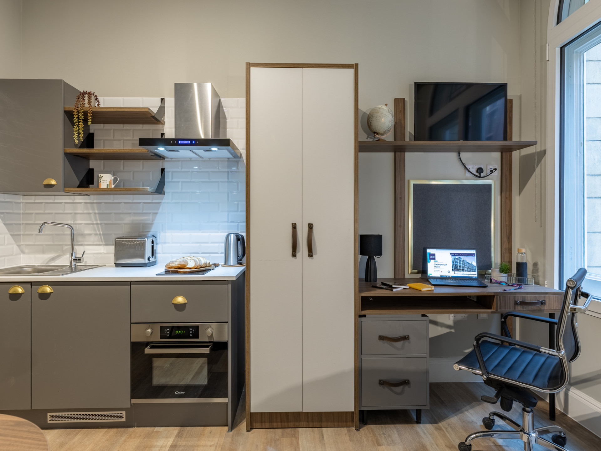  Silver Studio  -  Chamberlain Place  - Gallery -  7
