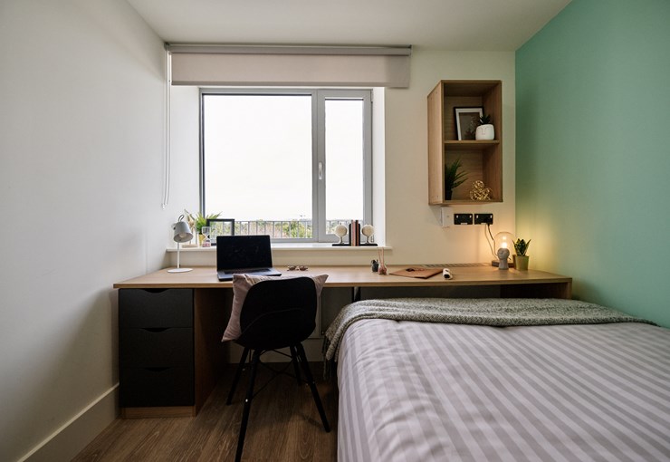 Gold En-Suite - Montrose Dublin - Gallery - 2