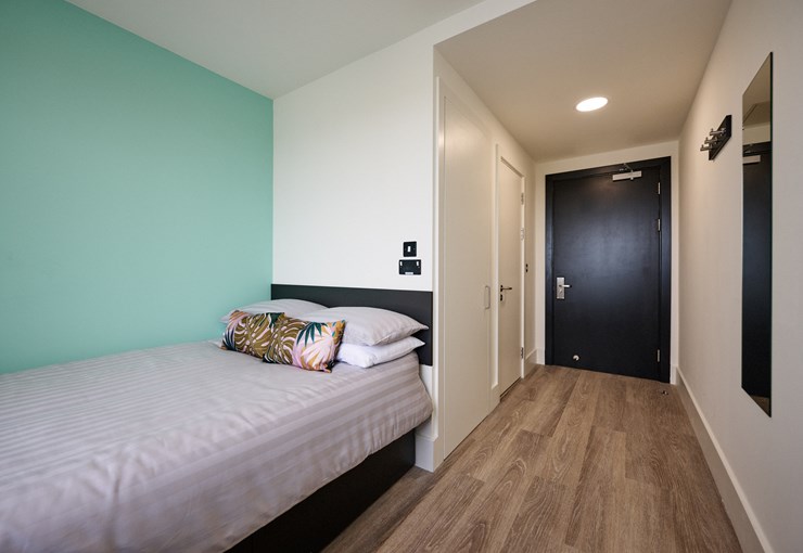 Gold En-Suite - Montrose Dublin - Gallery - 4