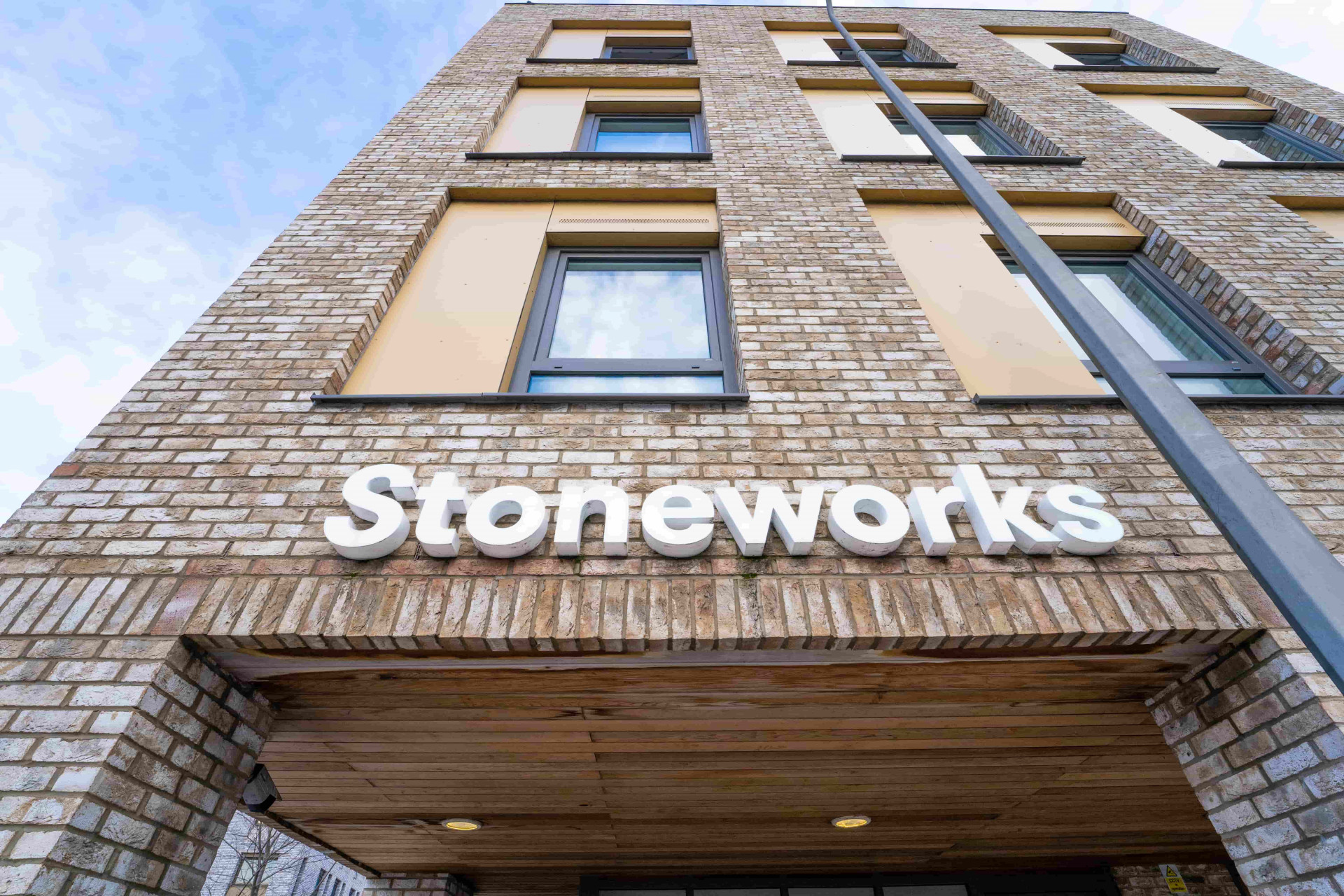  Silver Studio  -  Stoneworks  - Gallery -  3