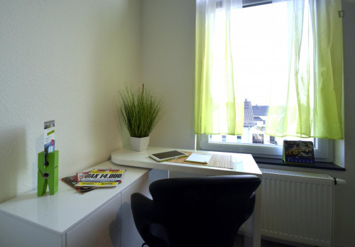 Very comfy studio in a residence, in Raunheim  - Gallery -  5