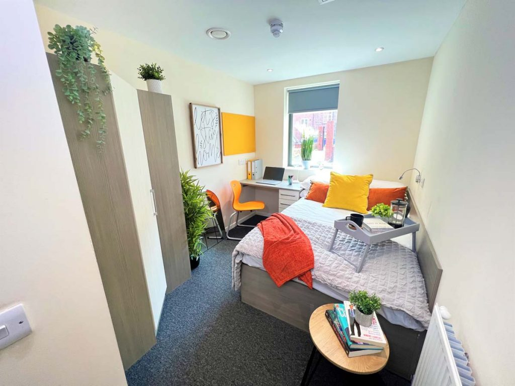  Deluxe Plus En-Suite  -  Stratus  - Gallery -  1