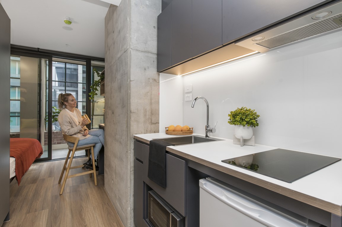  Studio Terrace  -  UniLodge Melbourne Flagstaff  - Gallery -  3