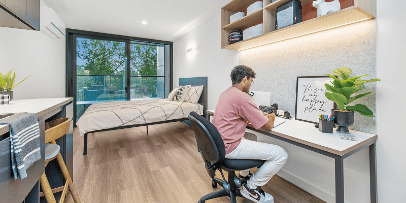 Studio Terrace Double - UniLodge Melbourne Flagstaff - Gallery - 1