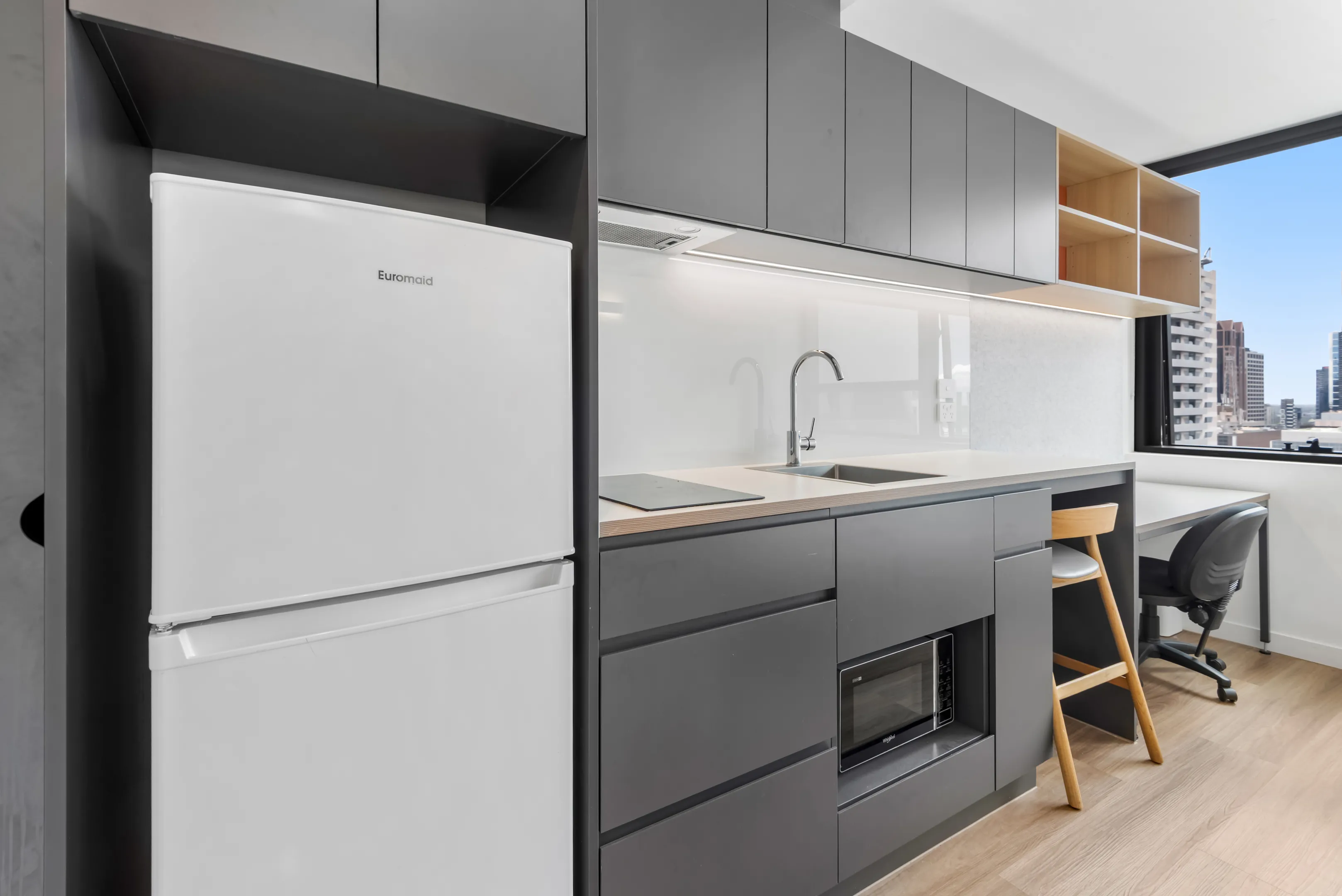 Studio Premium View - UniLodge Melbourne Flagstaff - Gallery - 3