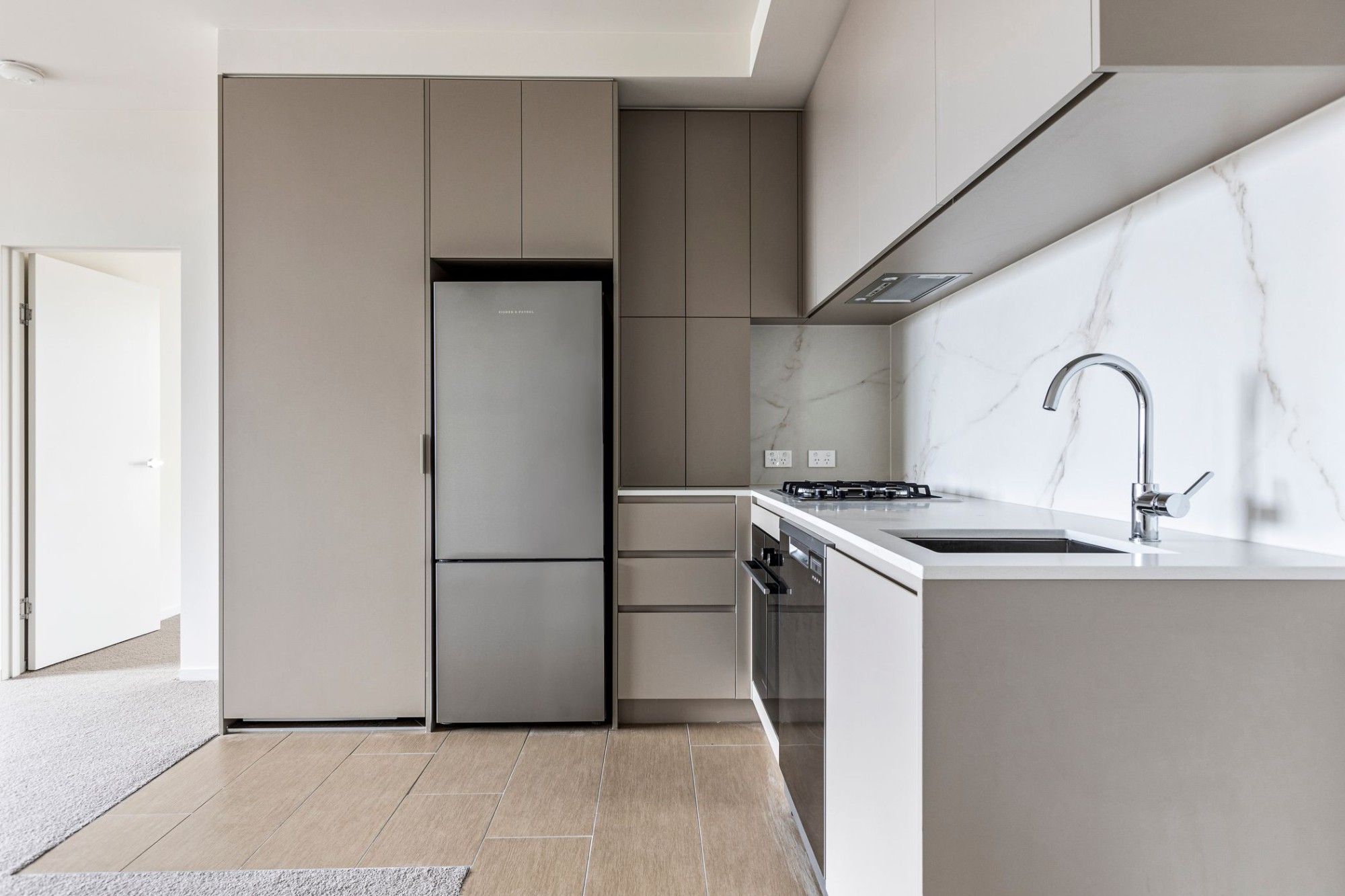 3 Bedroom Apartment - Unfurnished - Realm Caulfield - Gallery - 3