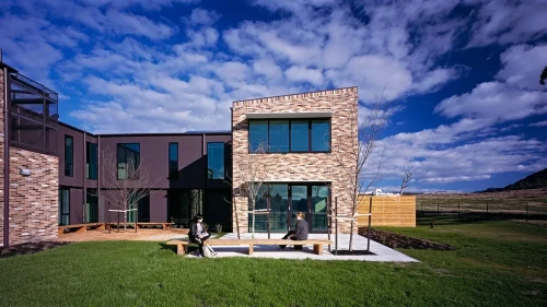 Mcfarlane's Hill Residences