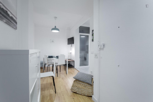 Very cool double bedroom near the lovely Parc dels Til·lers - Gallery - 12