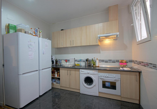 Double bedroom in the nice Opera neighbourhood - Gallery - 5