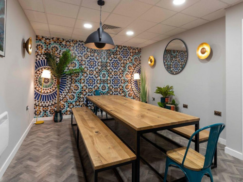 12-16 De Montfort Street