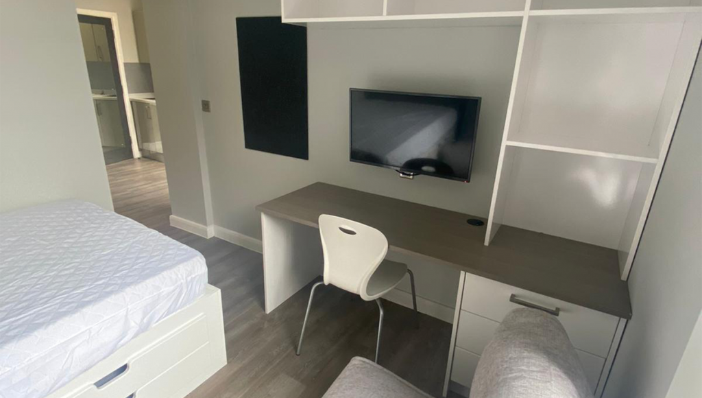  Standard Studio  -  De Montfort Row  - Gallery -  1