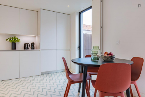 Very stylish 1-Bedroom apartment with patio in Campo de Ourique - Gallery - 8