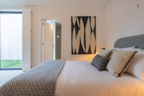 Very stylish 1-Bedroom apartment with patio in Campo de Ourique - Gallery - 29